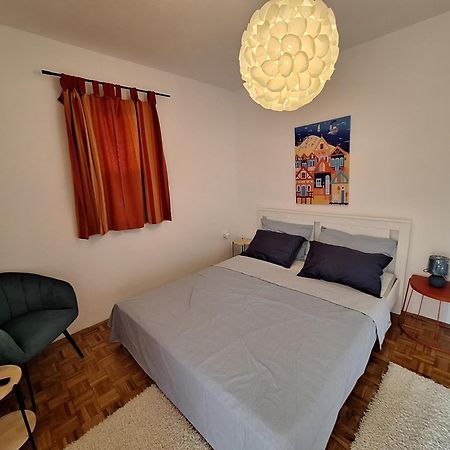 Apartmani Dana Sukošan エクステリア 写真